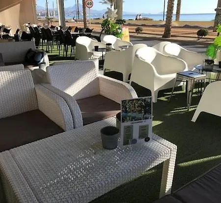 Bgw Primera Linea-terraza Al Mar- 4 Holiday home *
